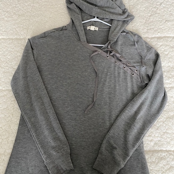 Simple grey dress - Picture 1 of 3